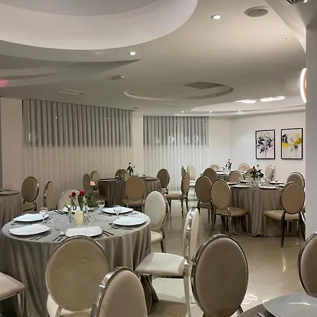 Fan Hotel